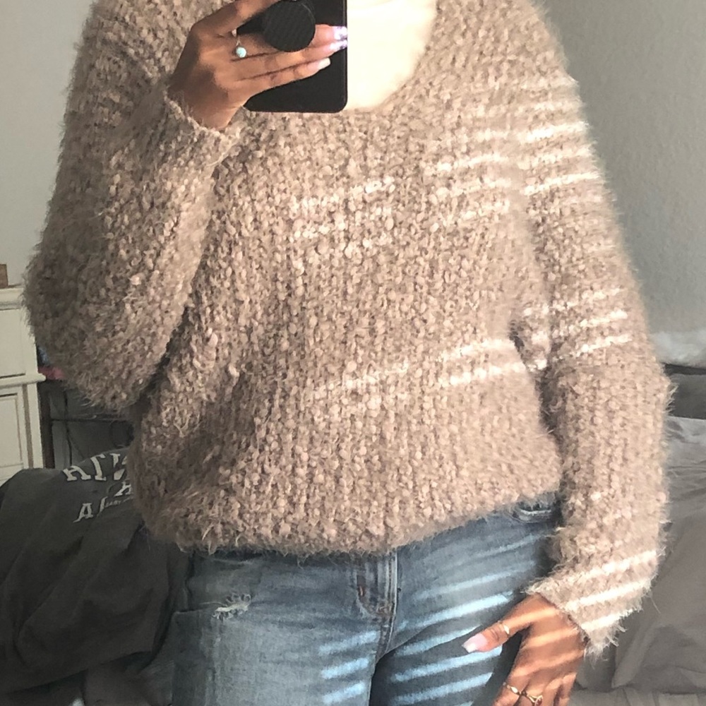 Small Comfy Sweater